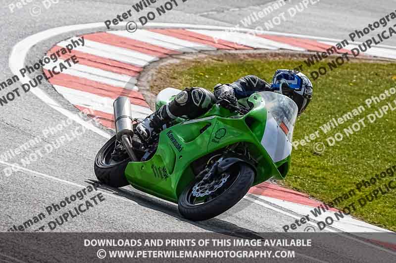 donington no limits trackday;donington park photographs;donington trackday photographs;no limits trackdays;peter wileman photography;trackday digital images;trackday photos